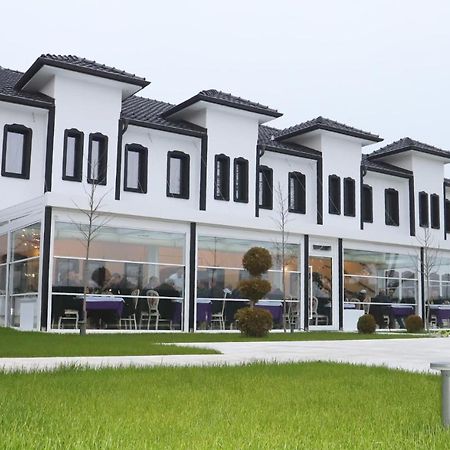 Hotel Vila Zana Гостивар Экстерьер фото